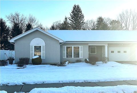 Photo of 5 Biviano Lane, Norwich, NY 13815 (MLS # R1655204)