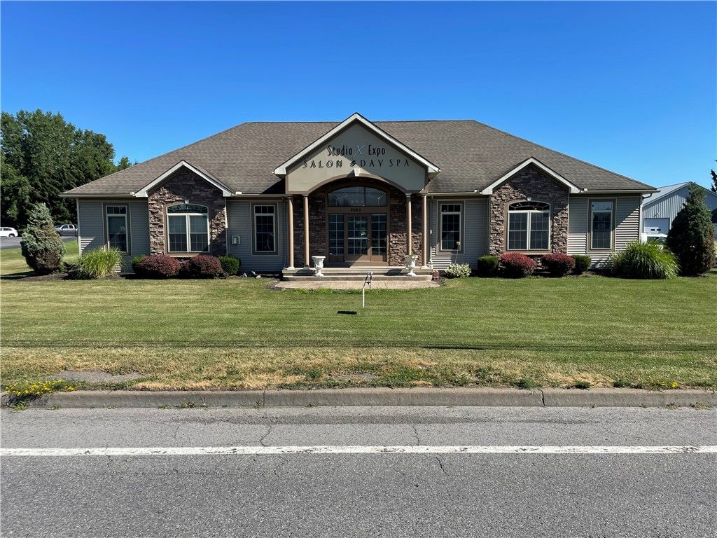 Photo of 2860 Buffalo Rd Rd, Gates, NY 14624 (MLS # R1649322)