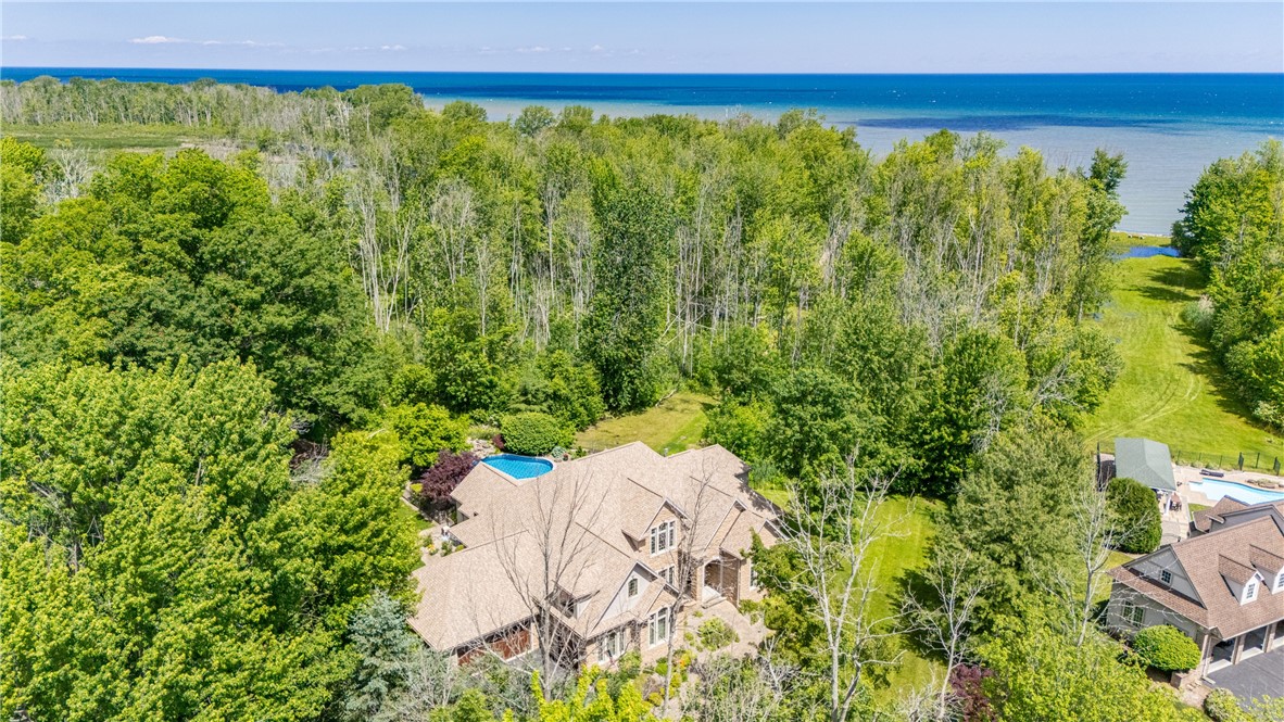 24 North Shore Drive