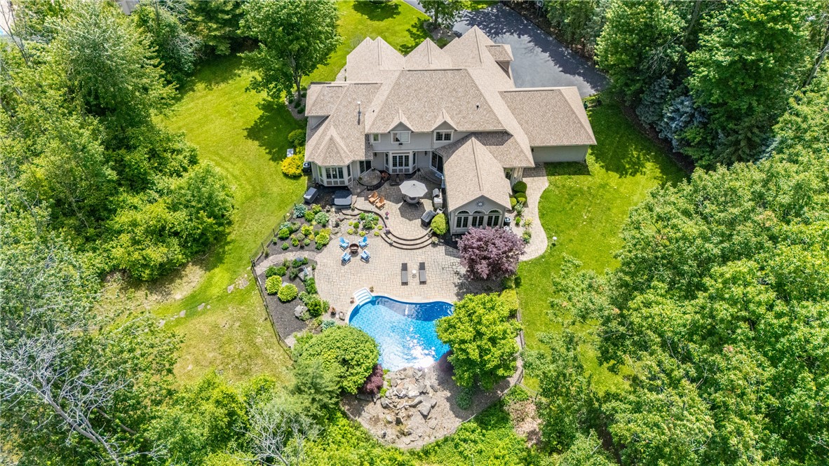 24 North Shore Drive