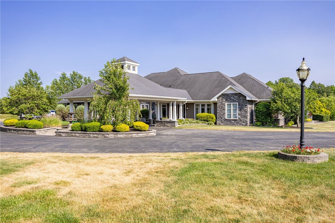 14 Poinciana Drive