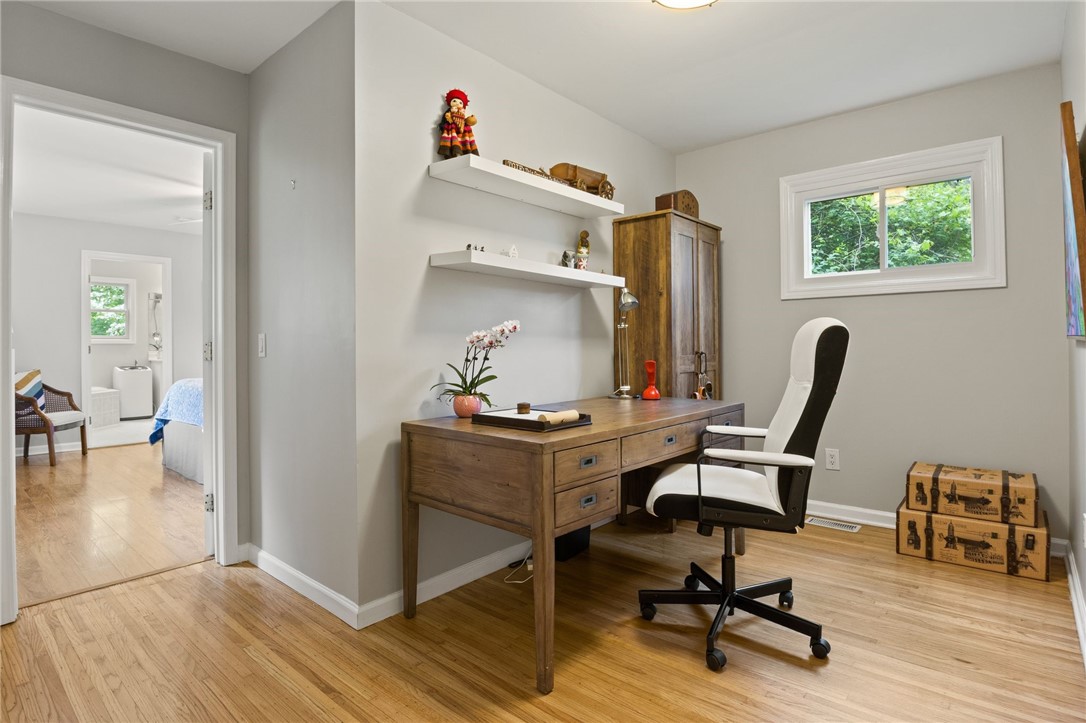 482 Marsh Road, Pittsford, New York image 18