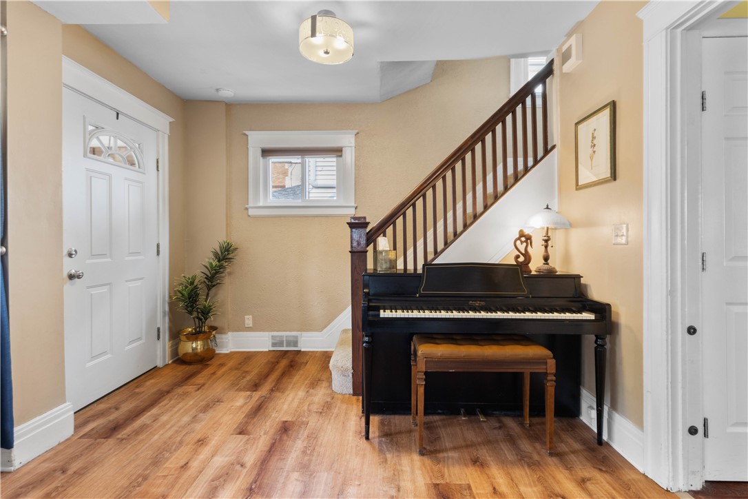 24 Spencer Road, Irondequoit, New York image 7