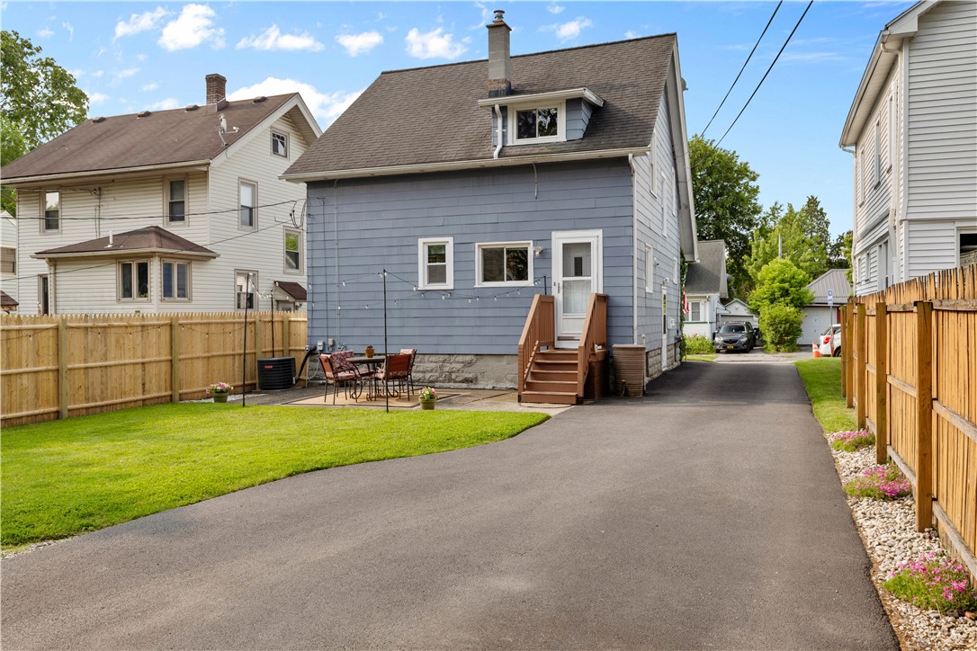 24 Spencer Road, Irondequoit, New York image 33