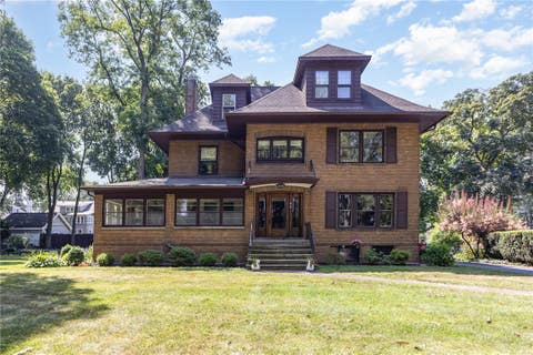 Photo for 89 Browncroft Boulevard