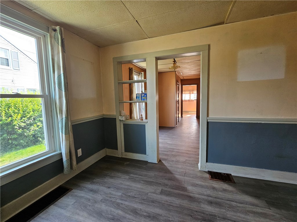 300 S Hoffman Street