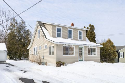 153 Mallard Drive Rochester NY 14622