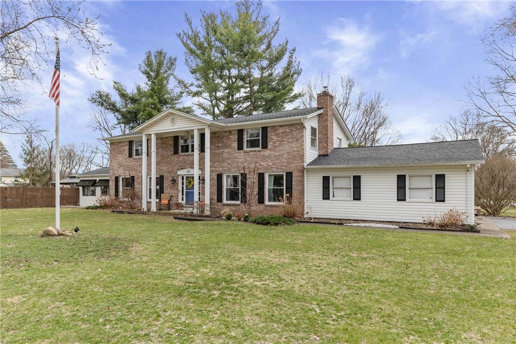 Photo of 251 Hillary Lane, Penfield, NY 14526 (MLS # R1665912)