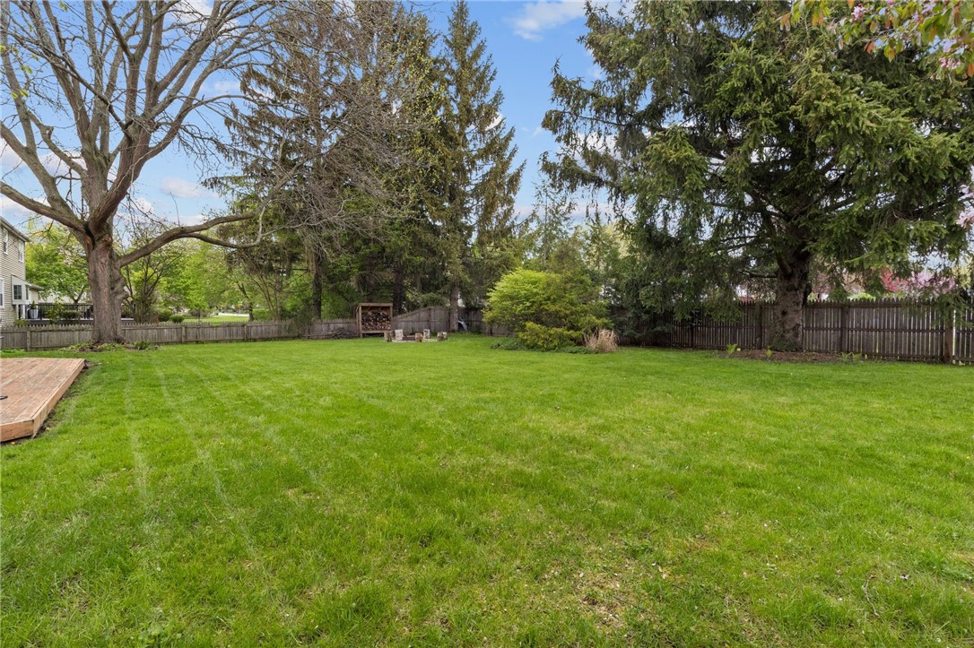 16 Pond View Lane, Penfield, New York image 31