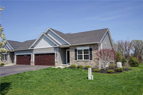 Townhouse For Sale - 5972 Monarch Drive<br/> Ontario County, Farmington, NY 14425