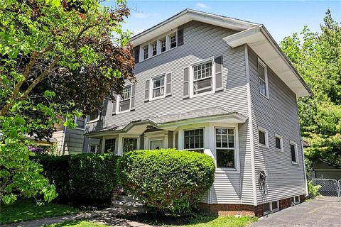 Homes For Sale - 44 Rawlinson Road<br/> Monroe County, Irondequoit, NY 14617