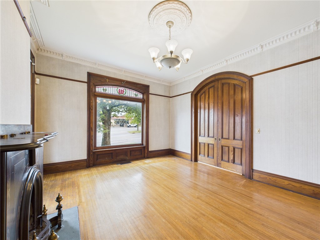 40 e genesee street