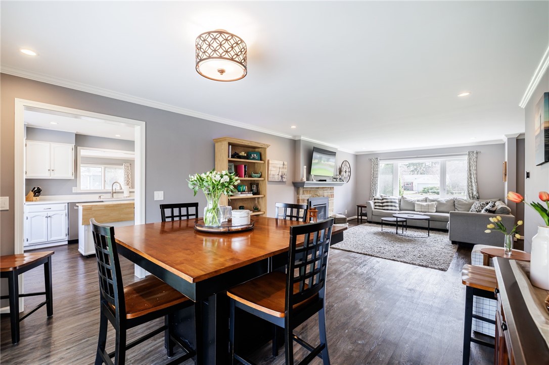 43 Lochnavar Parkway