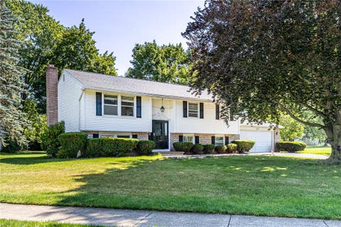 Photo of 114 Saddlehorn Drive, Greece, NY 14626 (MLS # R1701647)