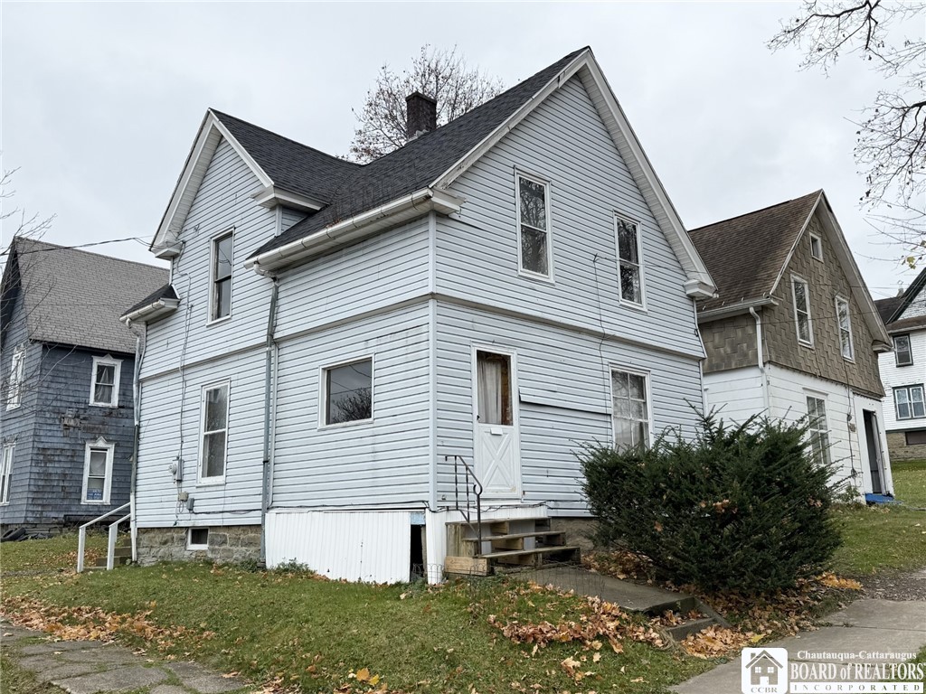 616 Cherry Street, Jamestown, New York image 2