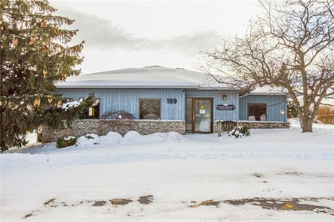 Photo of 199 Parrish Street, Canandaigua City, NY 14424 (MLS # R1660341)