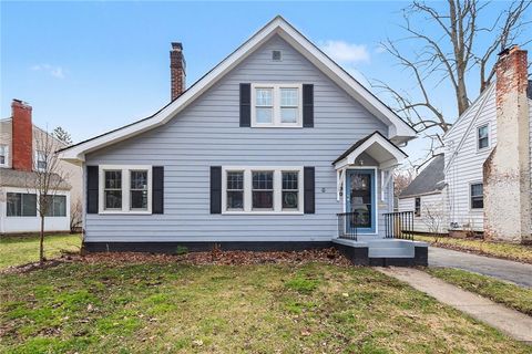 Homes For Sale - 650 Winona Boulevard<br/> Irondequoit, NY 14617