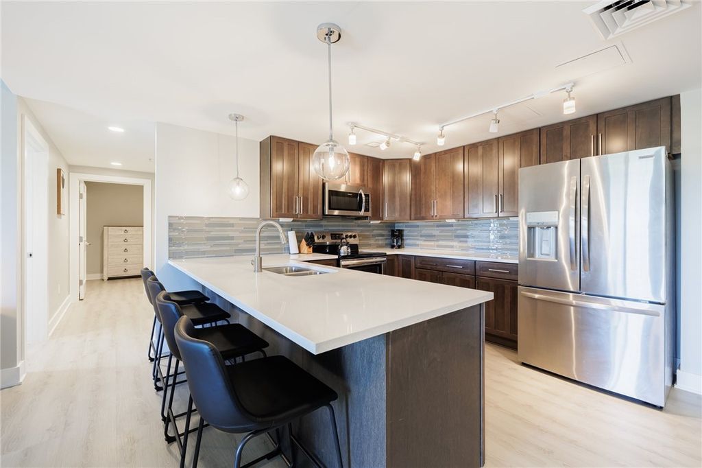 Photo of 205 Lakeshore Dr #412 Dr, Canandaigua City, NY 14224 (MLS # R1678188)