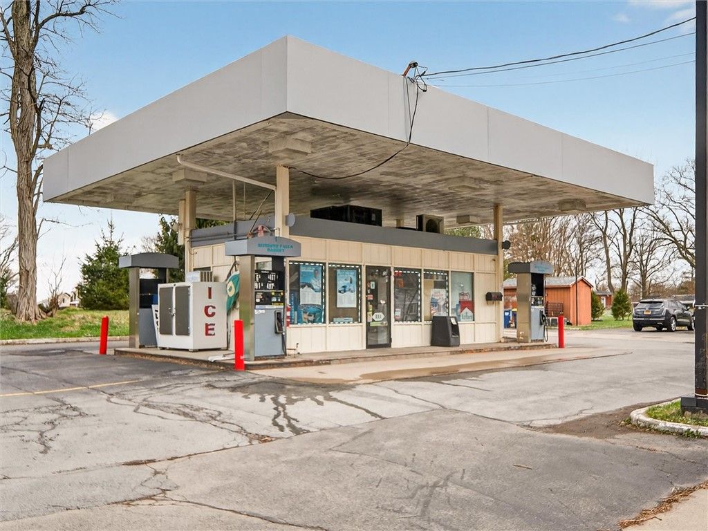 Photo of 115 N Main Street, Mendon, NY 14472 (MLS # R1673561)