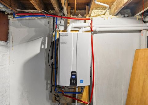 Tiny photo for 93 Kircher Park, Webster, NY 14580 (MLS # R1658691)