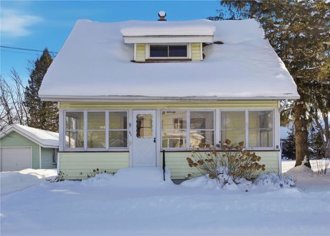 Tiny photo for 93 Kircher Park, Webster, NY 14580 (MLS # R1658691)