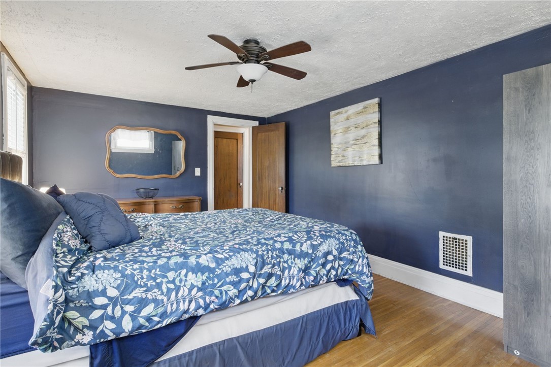 395 Laurelton Road, Irondequoit, New York image 23