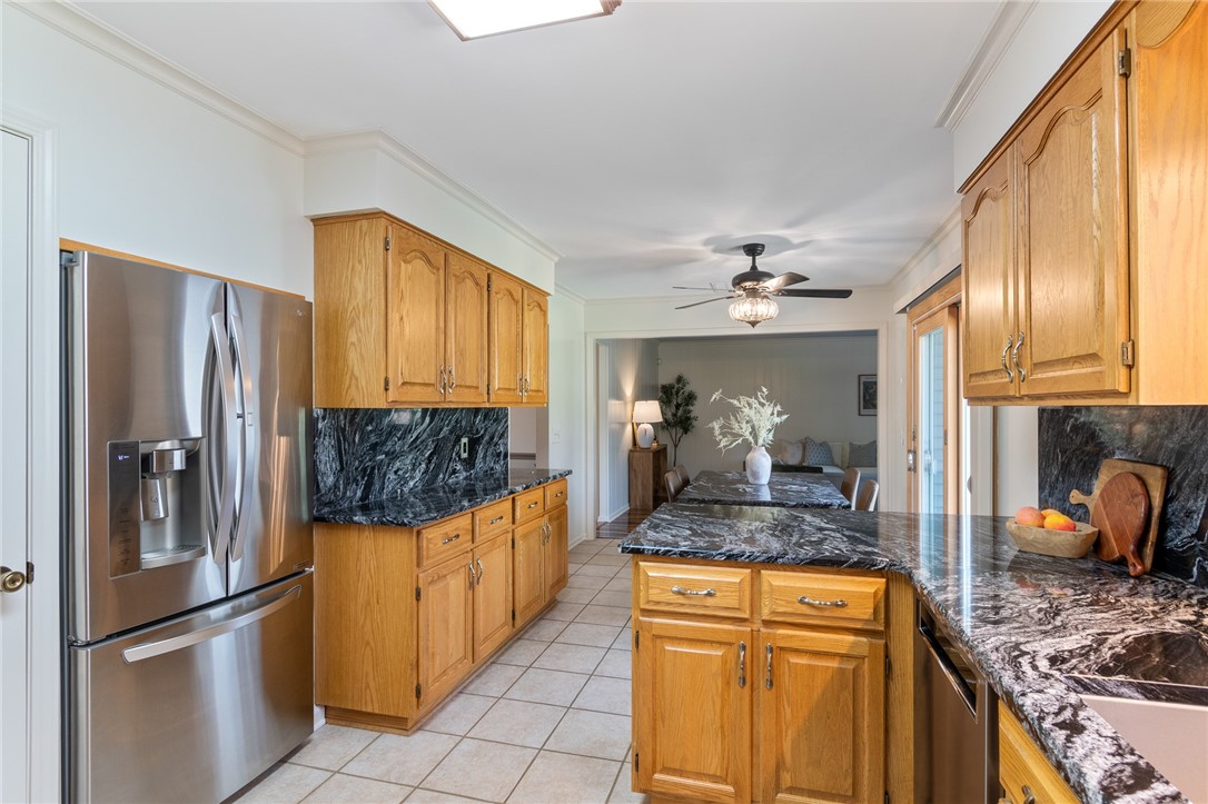 1212 Majestic Way, Webster, New York image 8