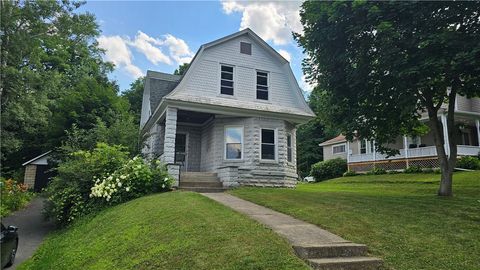 Photo of 3 Holmes Avenue, New Berlin, NY 13411 (MLS # R1550737) Photo of 3 Holmes Avenue, New Berlin, NY 13411 (MLS # R1550737)