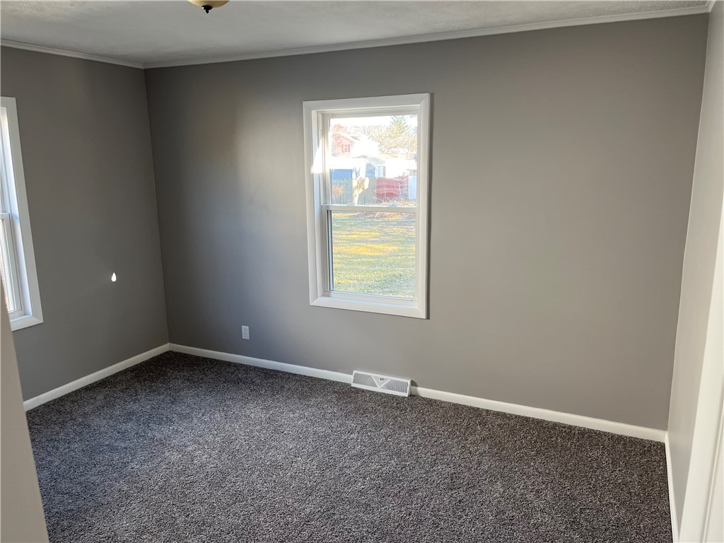 31 Evergreen Drive, Corning, New York image 13