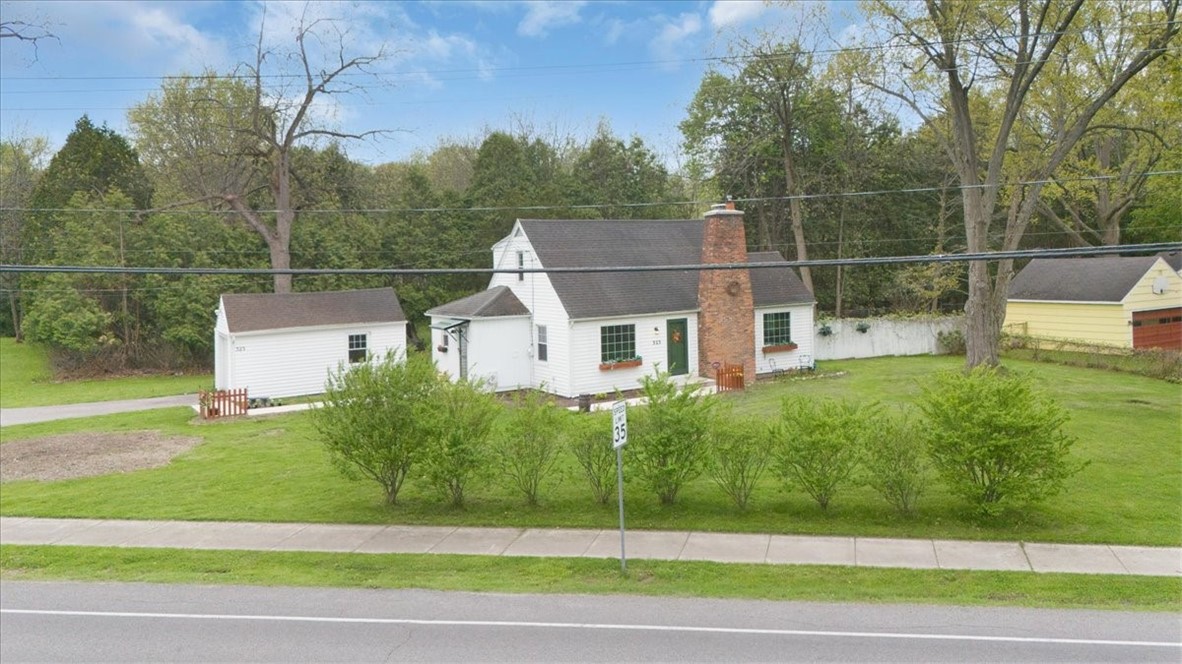 323 Embury Road, Penfield, New York image 1