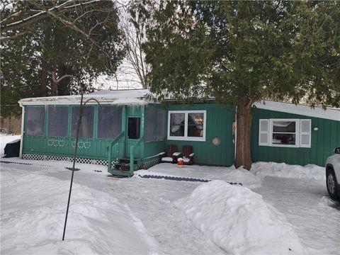 MLS: R1588287