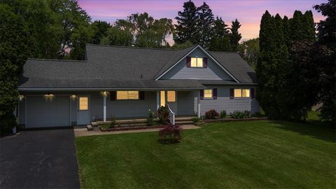 40 Colleen Pittsford NY 14534