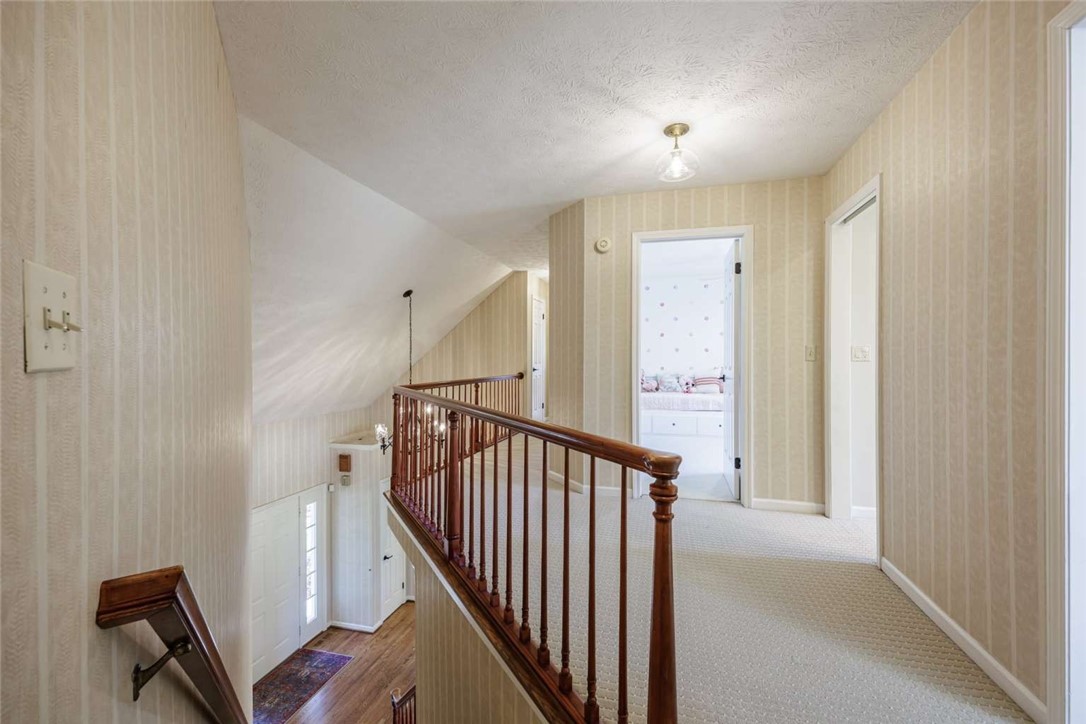 8 Hidden Springs Drive, Pittsford, New York image 18