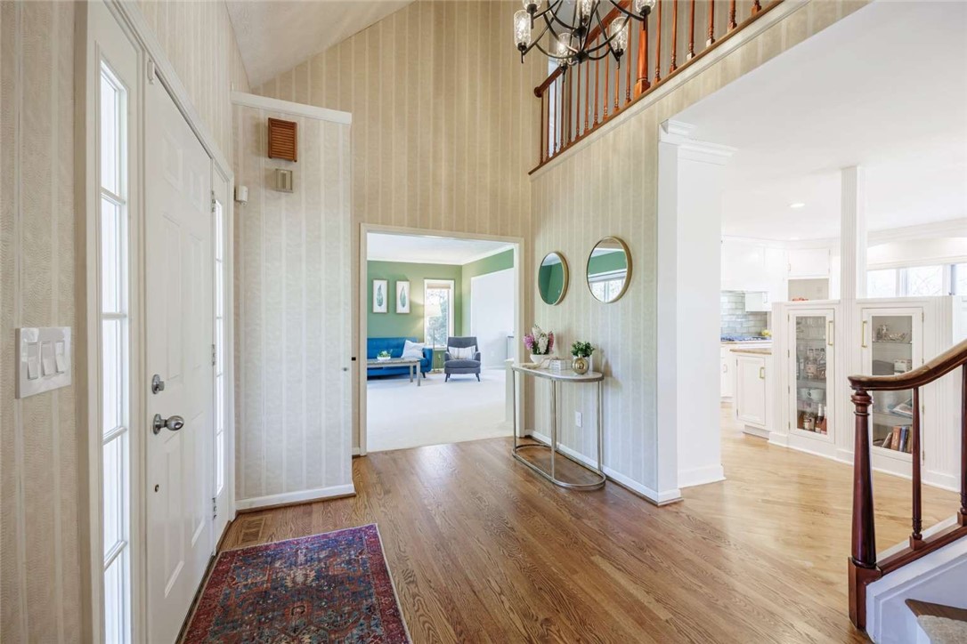 8 Hidden Springs Drive, Pittsford, New York image 12