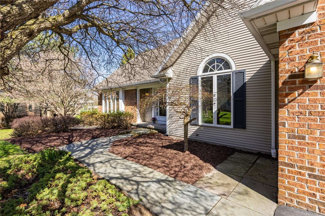 8 Hidden Springs Drive, Pittsford, New York image 40