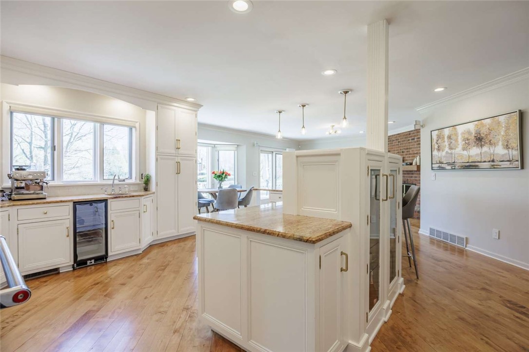 8 Hidden Springs Drive, Pittsford, New York image 7
