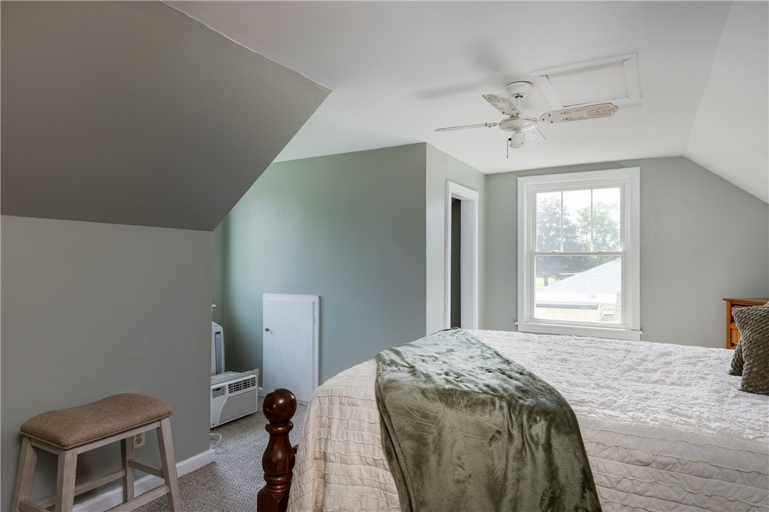 23 Middle Road, Horseheads, New York image 6