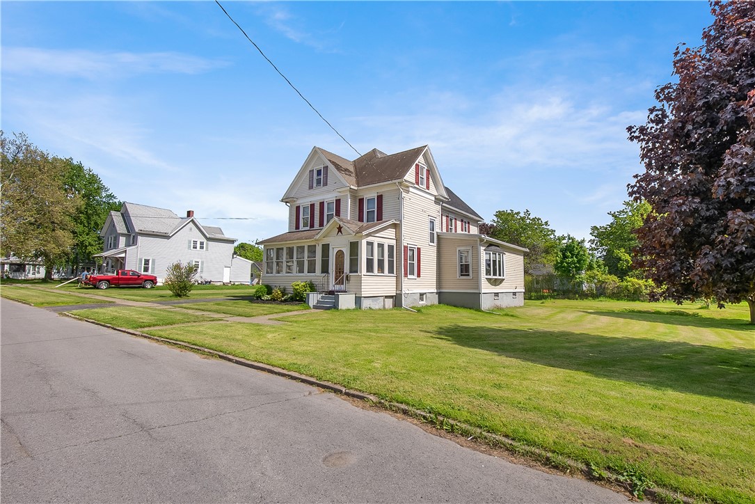 72 Andes Avenue