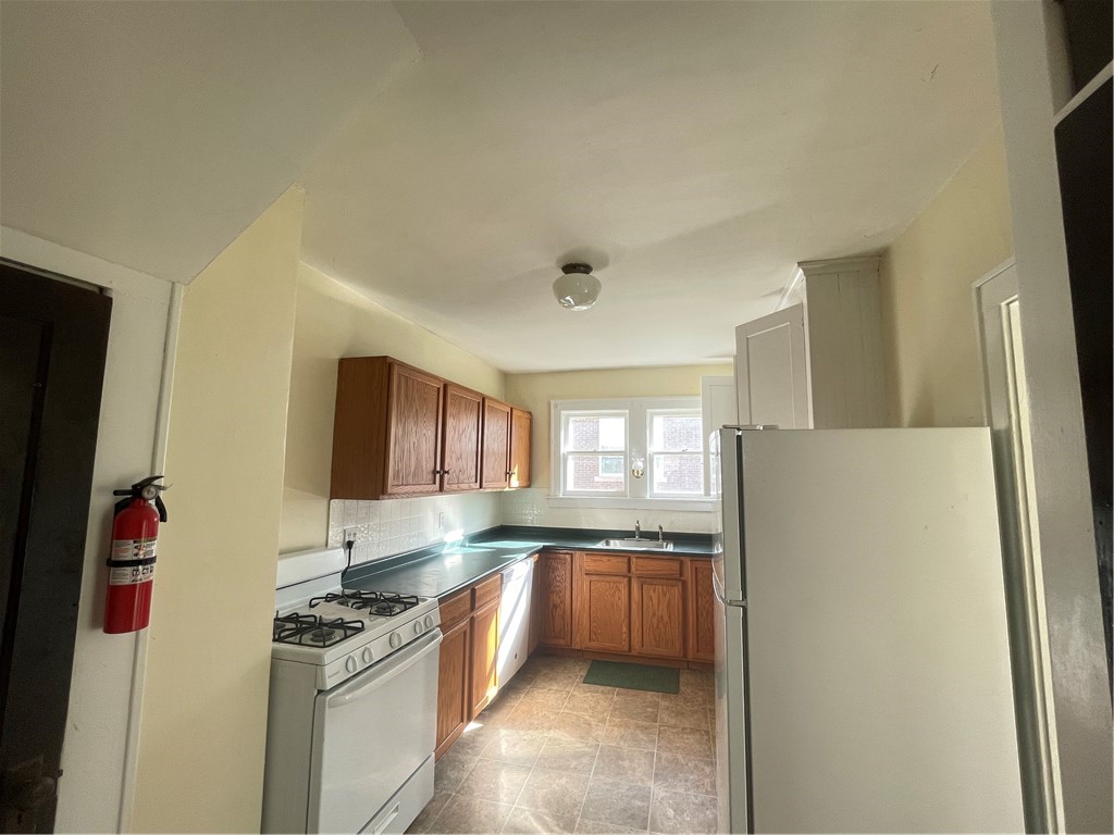68 Maple Avenue, Stamford, New York image 7