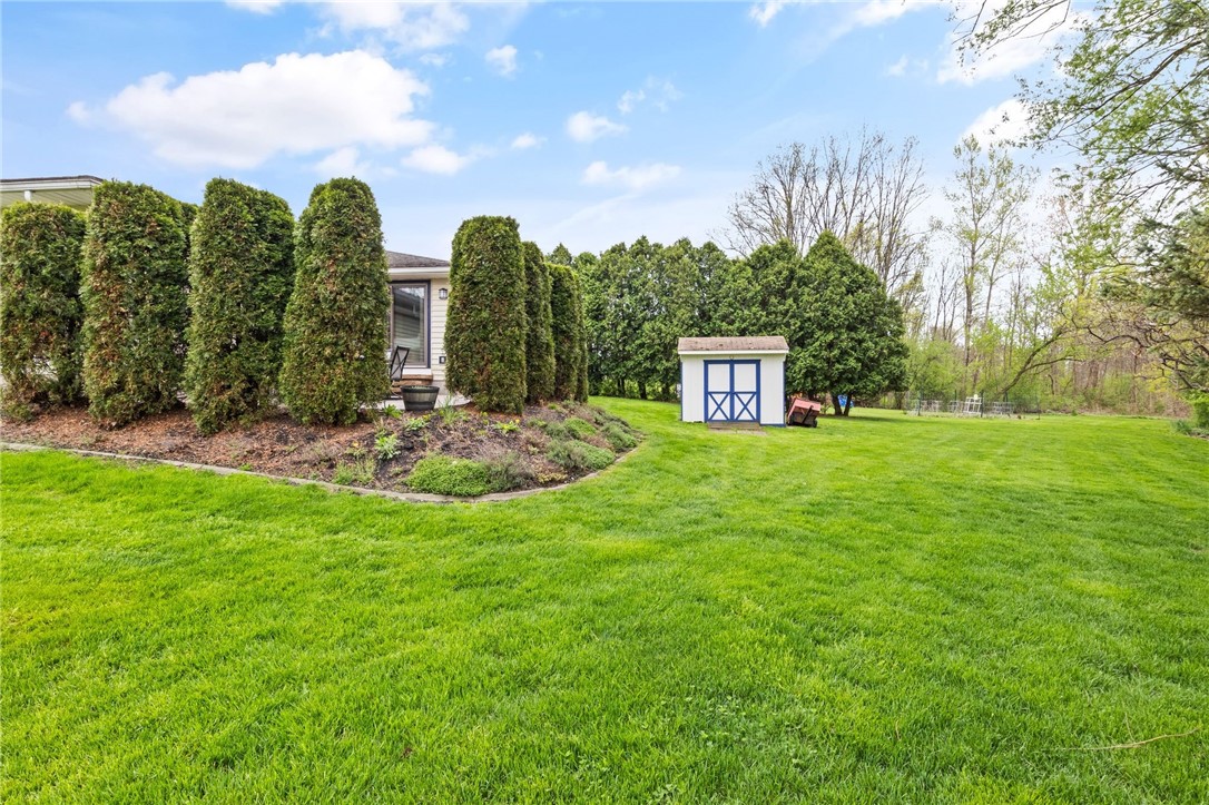14 Pine Brook Circle, Penfield, New York image 30