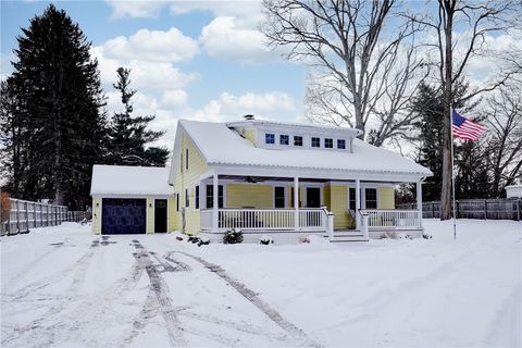 213 Ayrault Road Fairport NY 14450