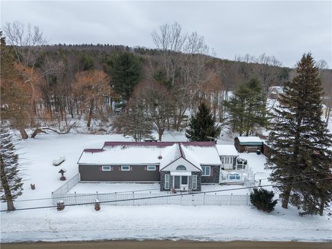 Homes For Sale - 2281 Wearkley Road<br/> Wayland, NY 14572
