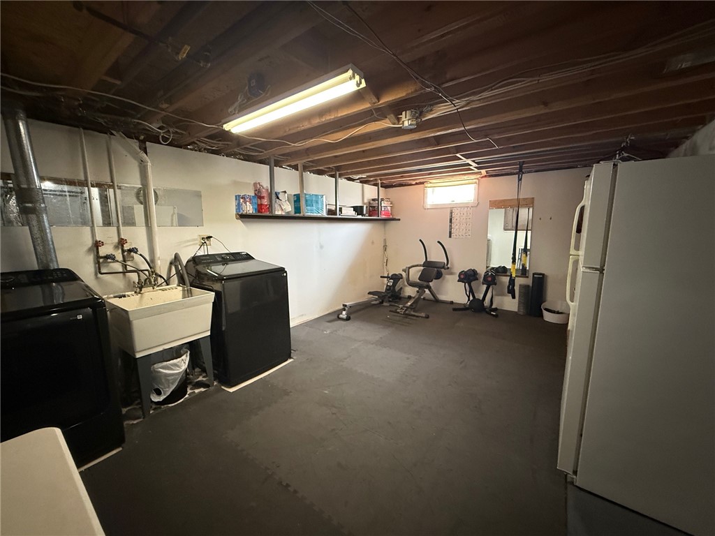 222 Larkins Crossing, Greece, New York image 28