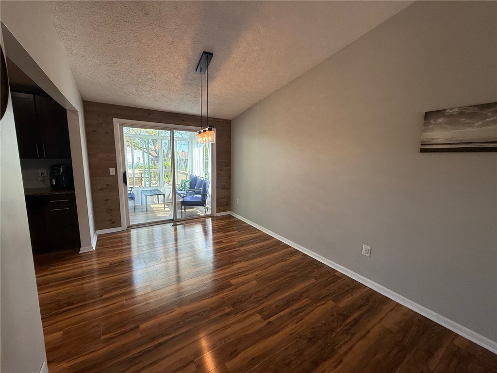 222 Larkins Crossing, Greece, New York image 6
