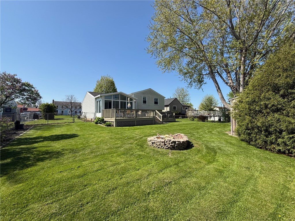 222 Larkins Crossing, Greece, New York image 36