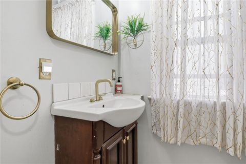 Tiny photo for 24 Goebel Place, Rochester, NY 14620 (MLS # R1654319)