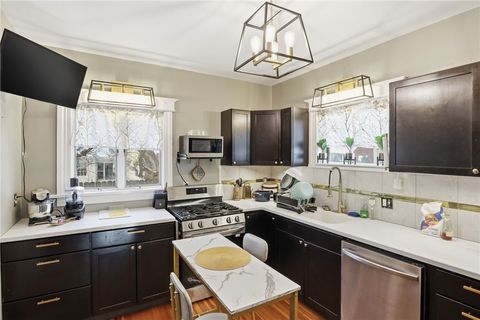 Tiny photo for 24 Goebel Place, Rochester, NY 14620 (MLS # R1654319)