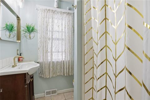 Tiny photo for 24 Goebel Place, Rochester, NY 14620 (MLS # R1654319)