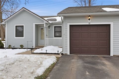 10 Brimley Manor Rochester NY 14612