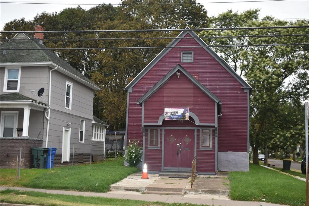Photo of 175 Carter Street, Rochester, NY 14621 (MLS # R1708933)